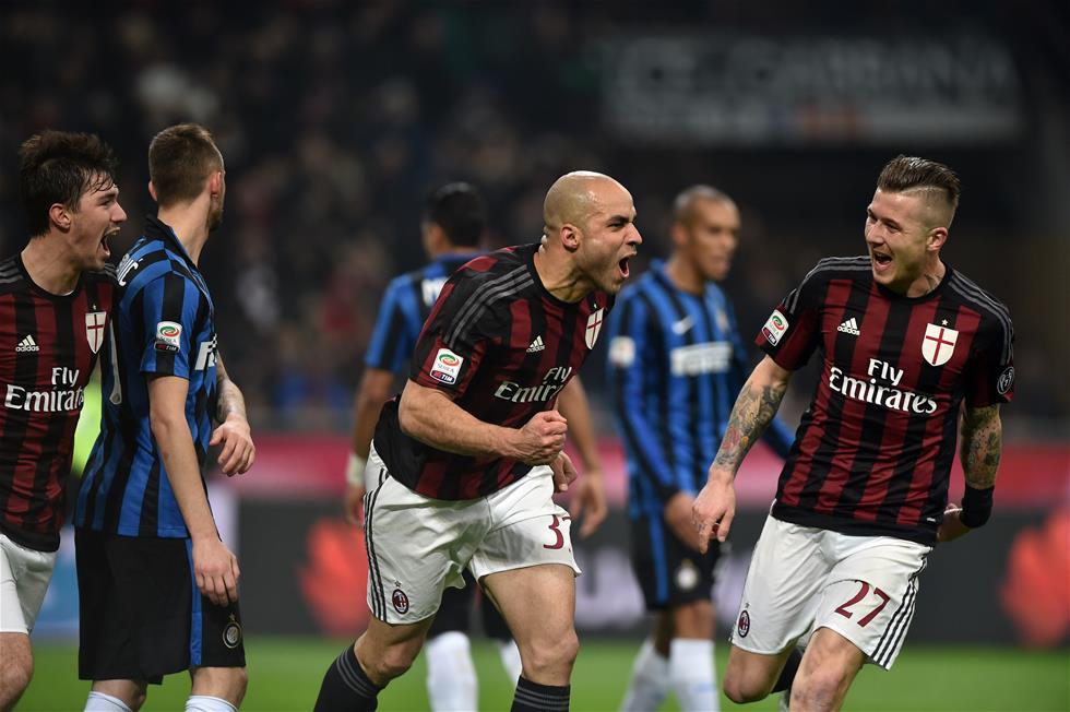 的掩护下 的掩护下