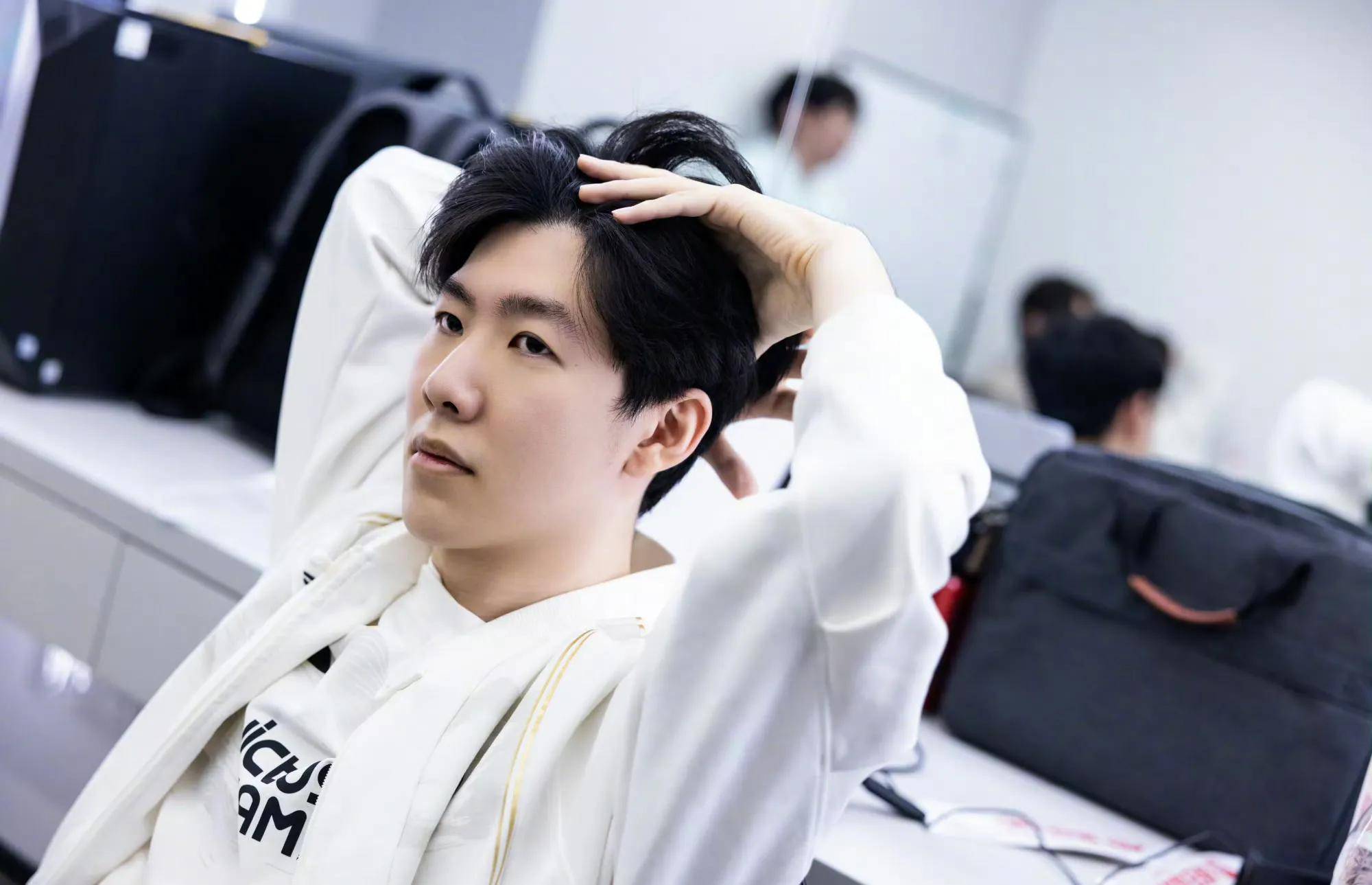 何成为足球 何成为足球