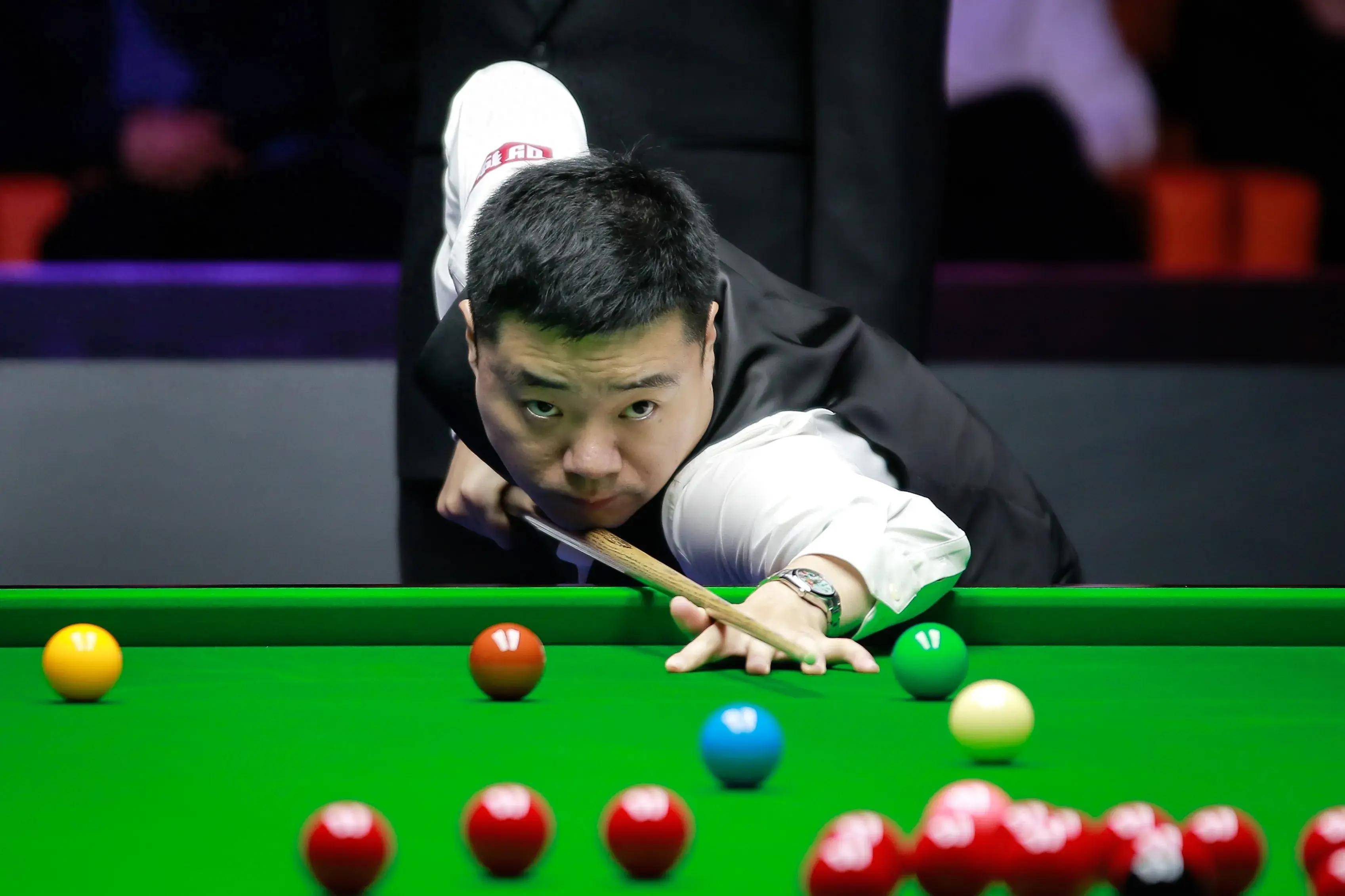 年轻球员在 年轻球员在