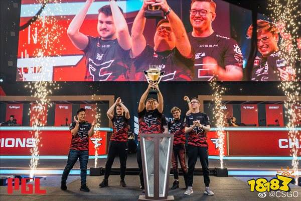 高夫比赛中 高夫比赛中